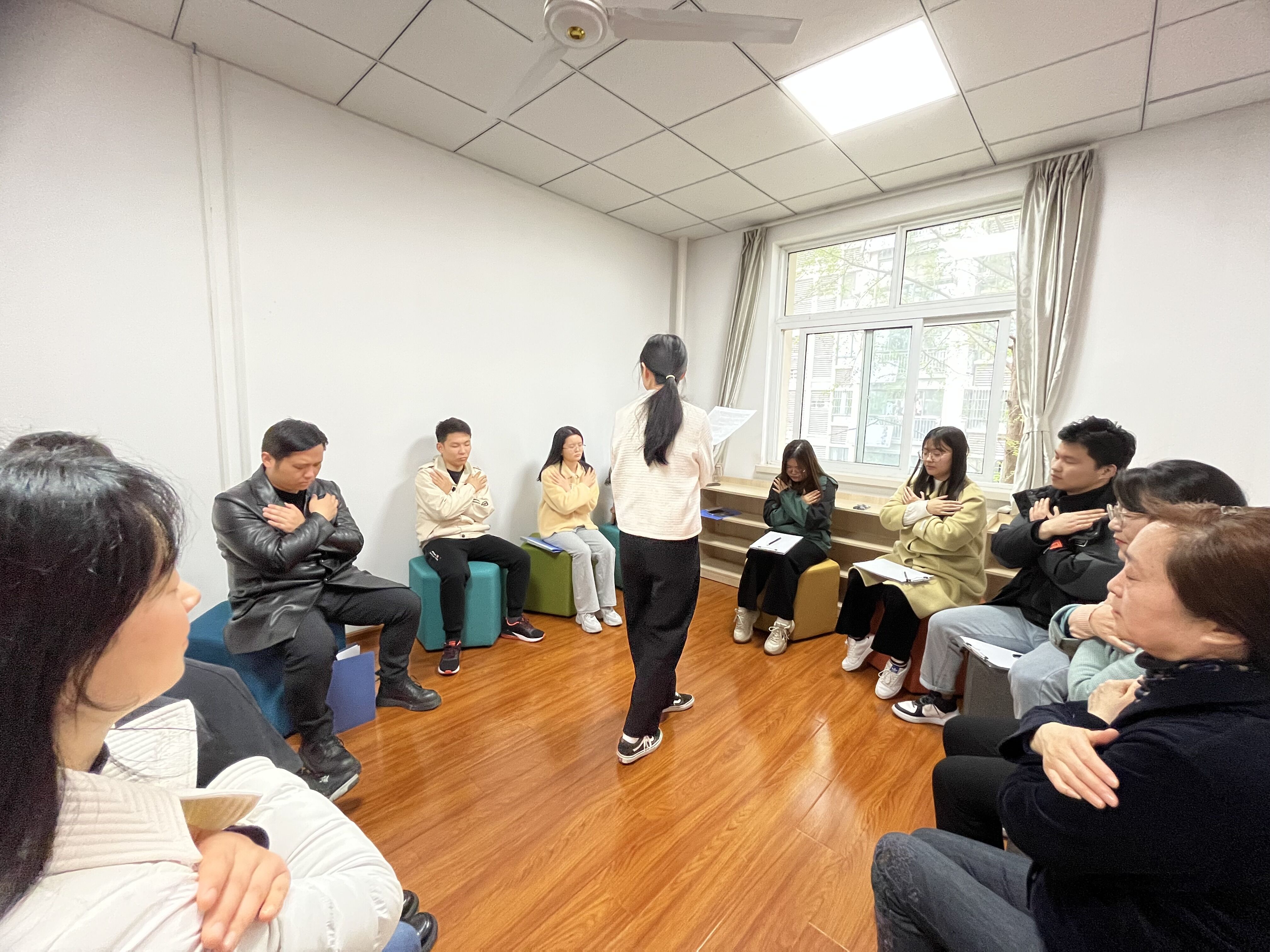 调适压力,乐享研途——心理健康教育中心举办研究生科研压力应对团体心理辅导